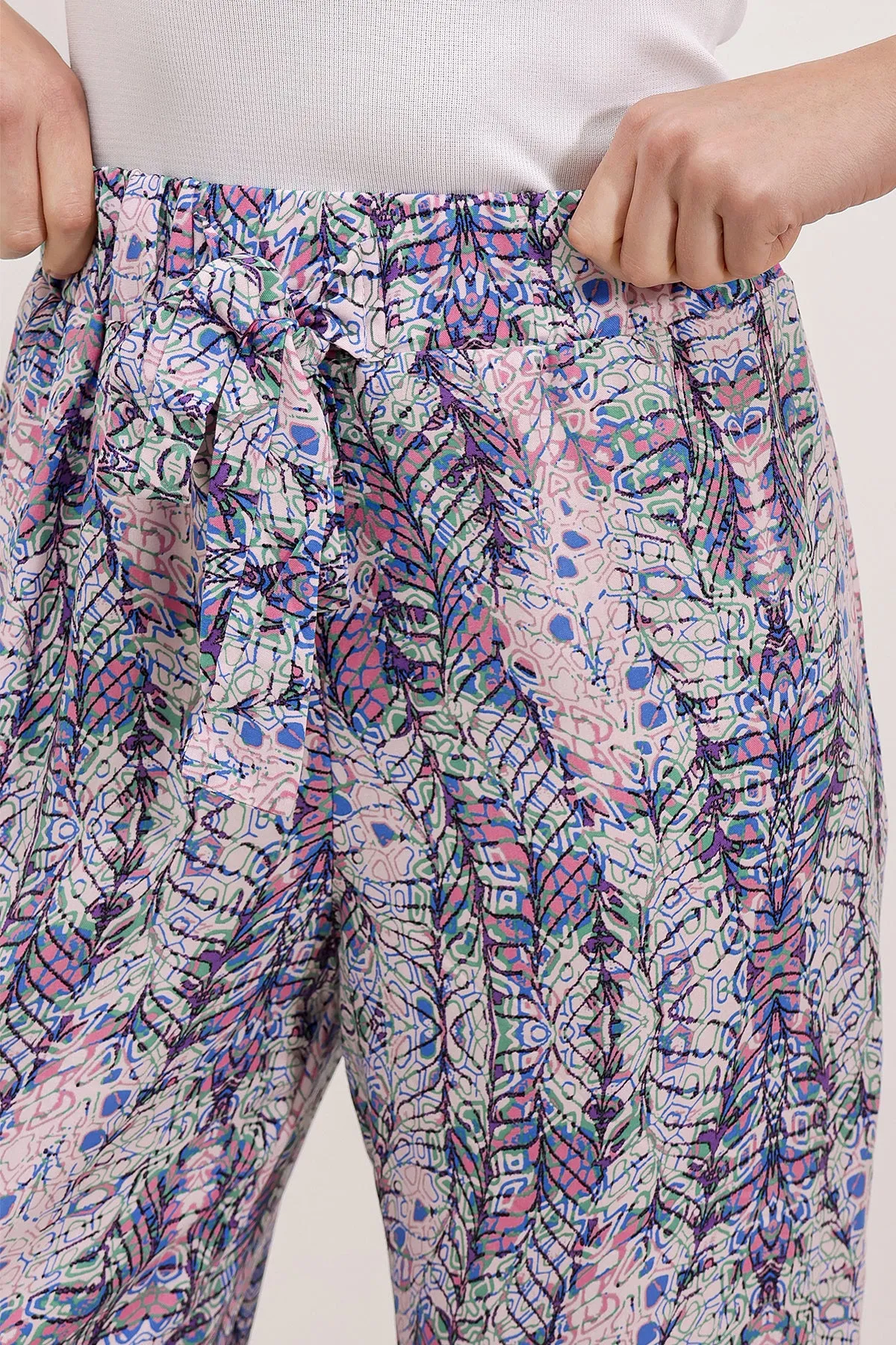 6523 desenli bol paça pantolon