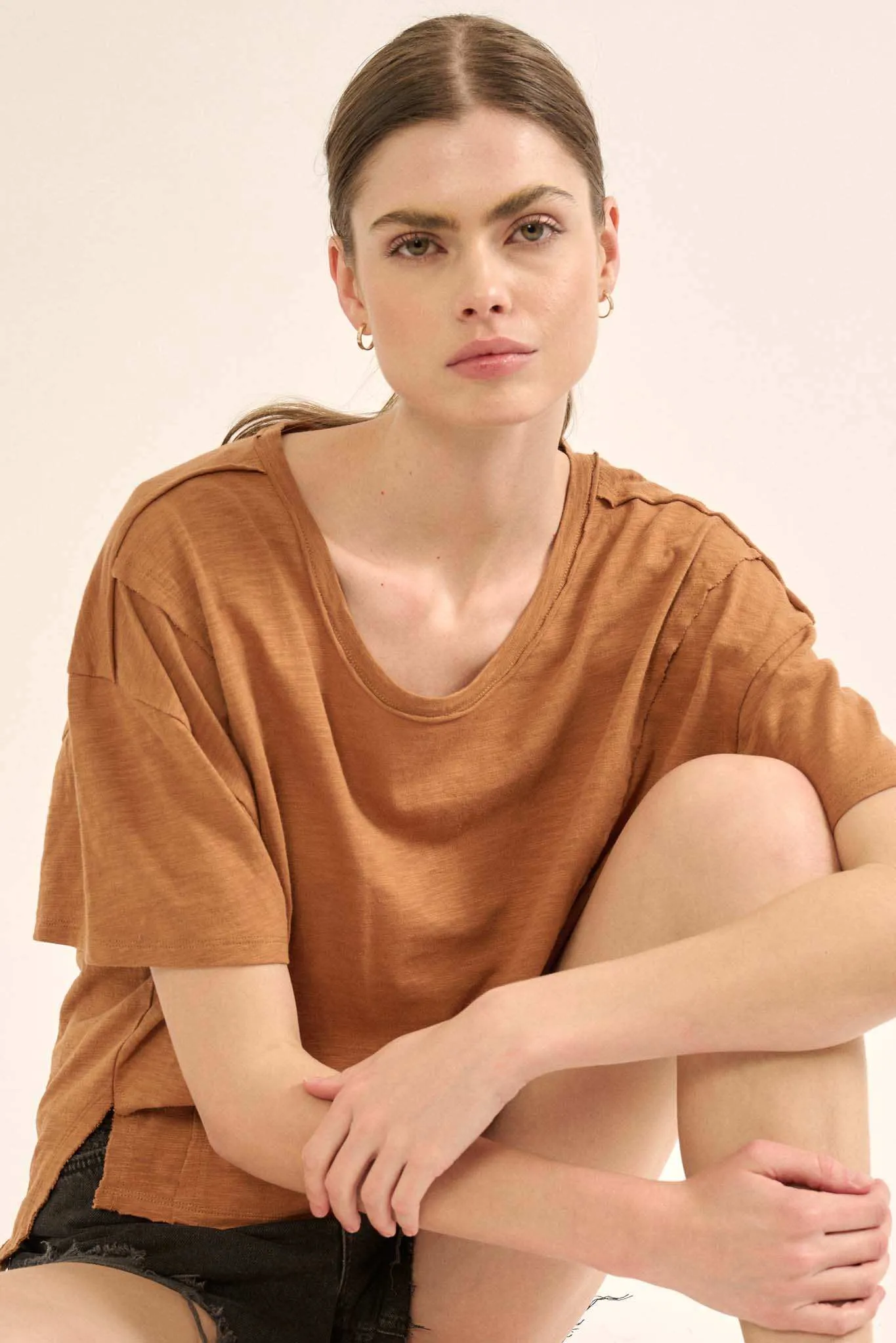 Easy Fit Vintage-Wash Slub Cotton Split-Hem Tee