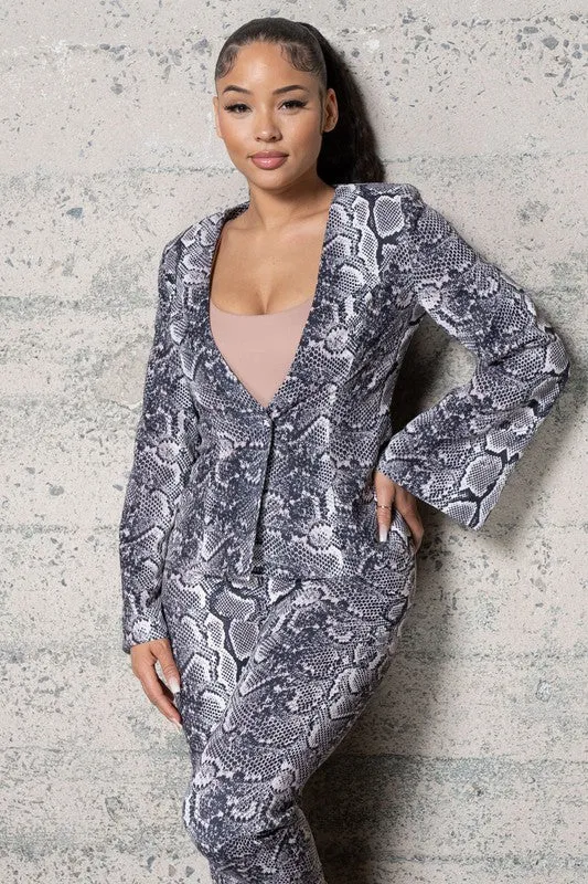 SNAKE PRINT STRETCHY WOVEN STYLISH SET