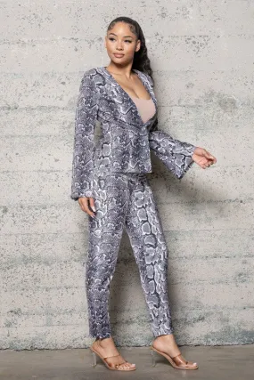 SNAKE PRINT STRETCHY WOVEN STYLISH SET